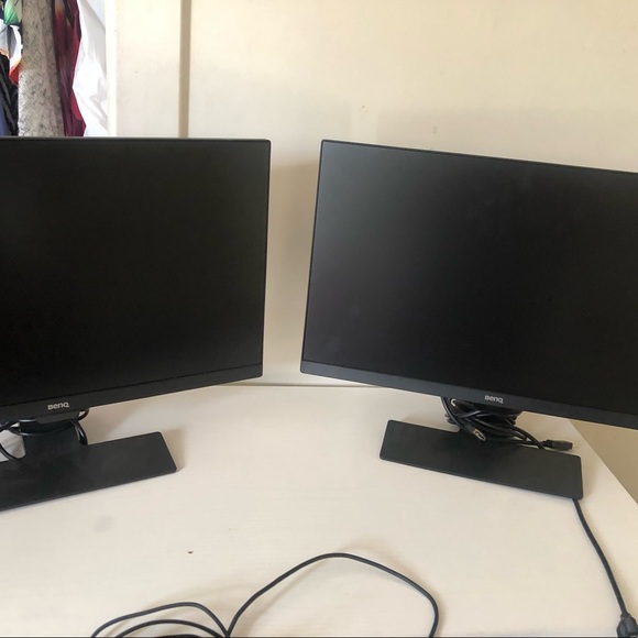 Two BenQ Computer Monitors - Picture 3 of 3